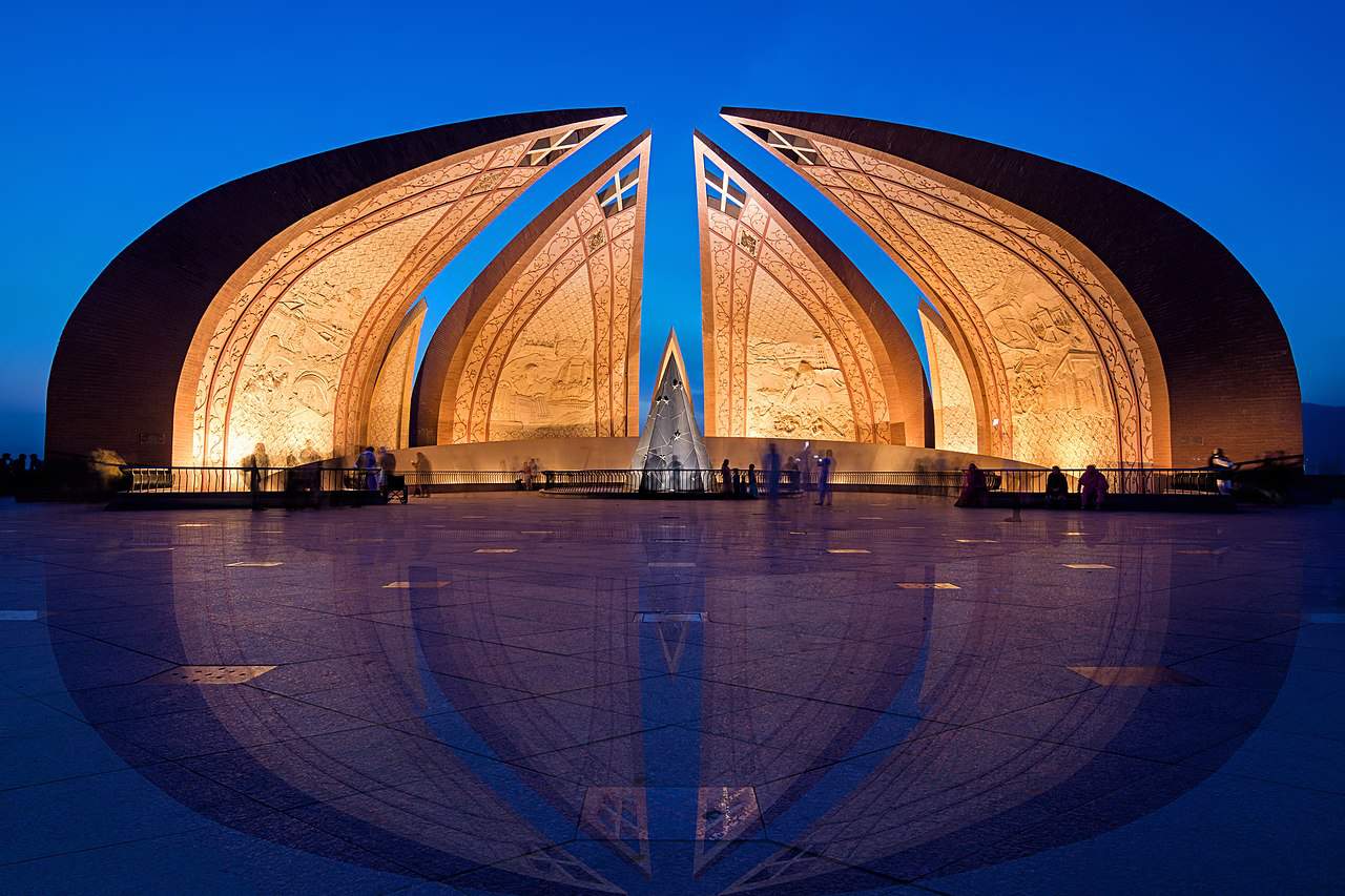 National monument of Pakistan - Pakistan Monument