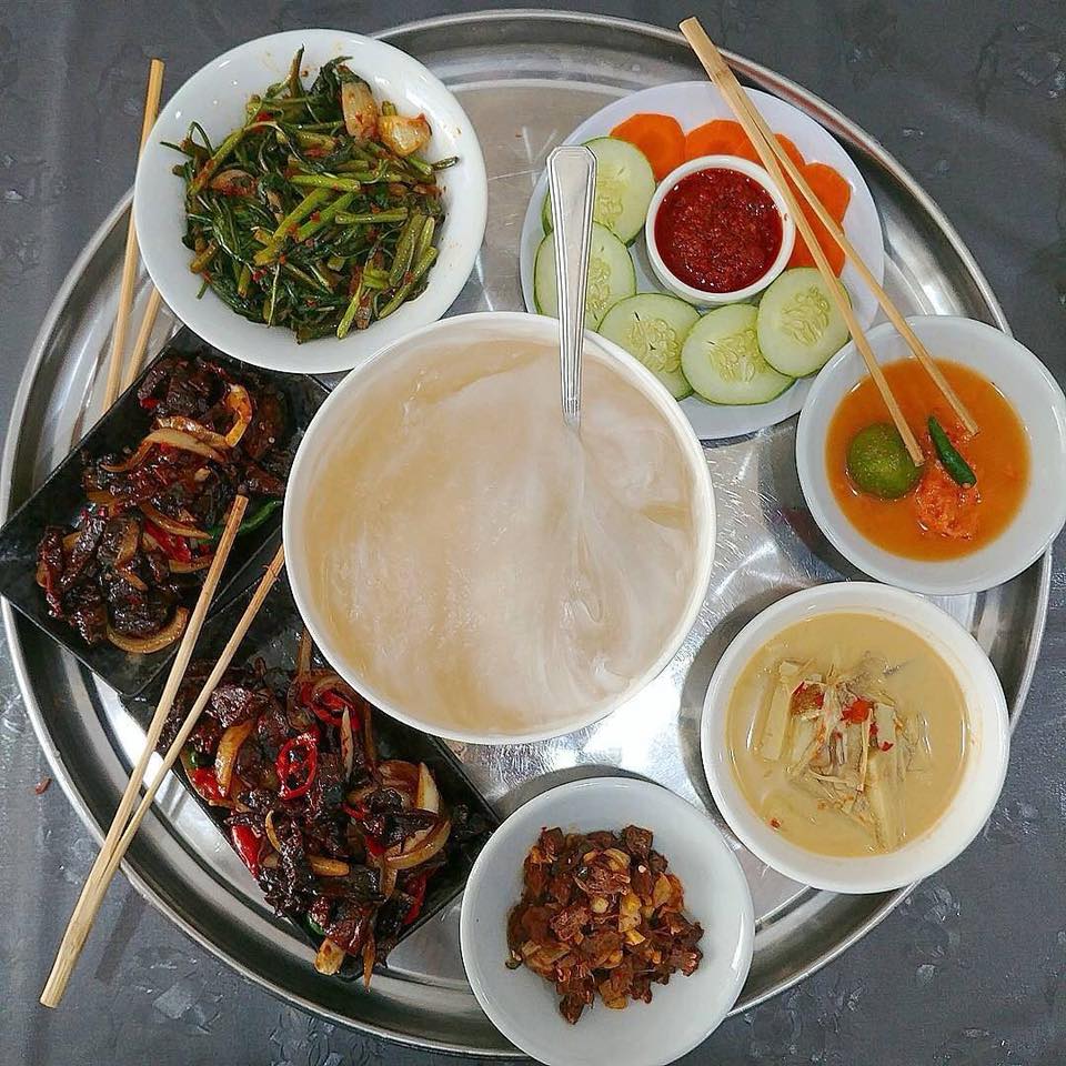National Dish of Brunei - Ambuyat