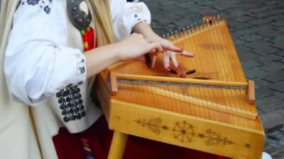 National instrument of Latvia - Kokle