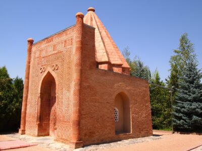 National mausoleum of Kyrgyzstan - Manas Ordo