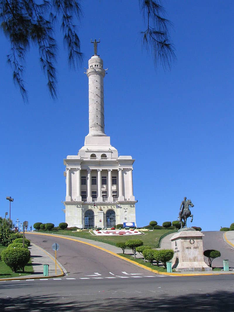 National monument of Dominican Republic - Monument to the Heroes of the Restoration