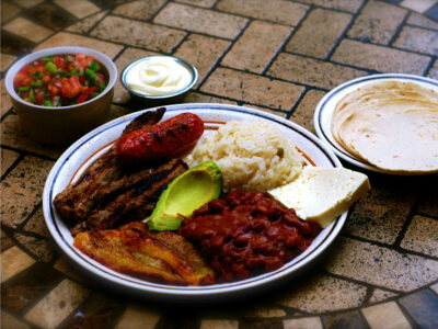 National Dish of Honduras - Plato típico