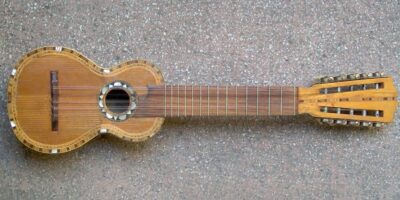 National instrument of Chile - The Charango