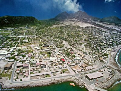 Plymouth (de jure): Capital city of Montserrat