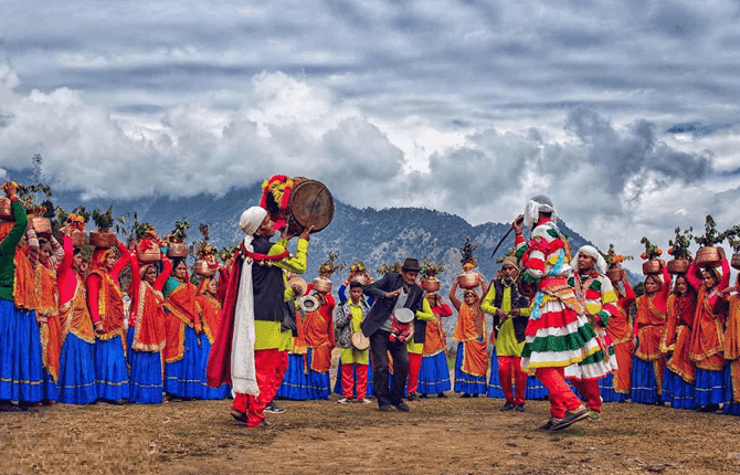 State dance of Uttarakhand